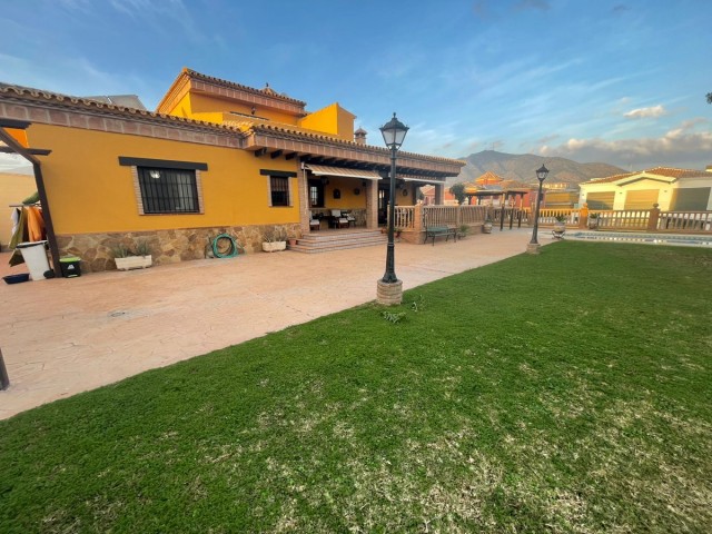 4 Sovrums Villa i Mijas Costa