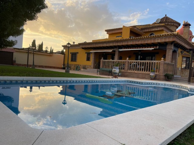 4 Sovrums Villa i Mijas Costa