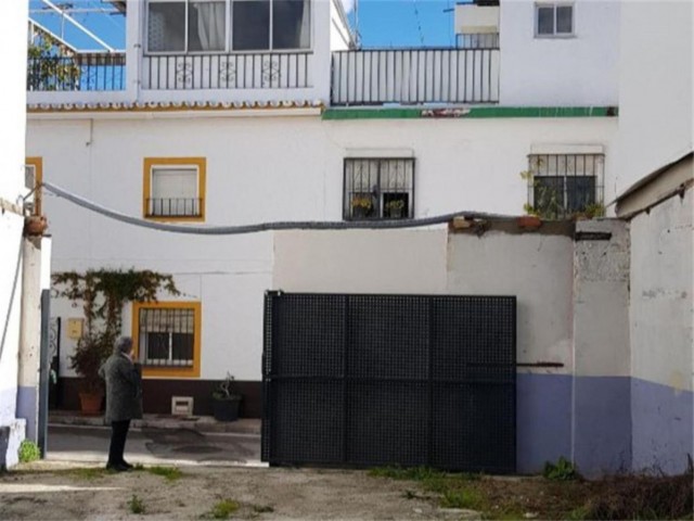  Plot in Marbella