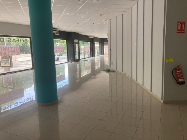 Commercial in Estepona