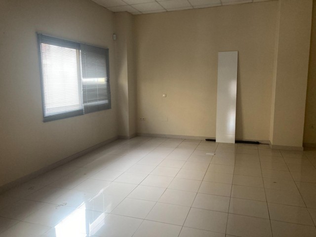 Commercial in Estepona