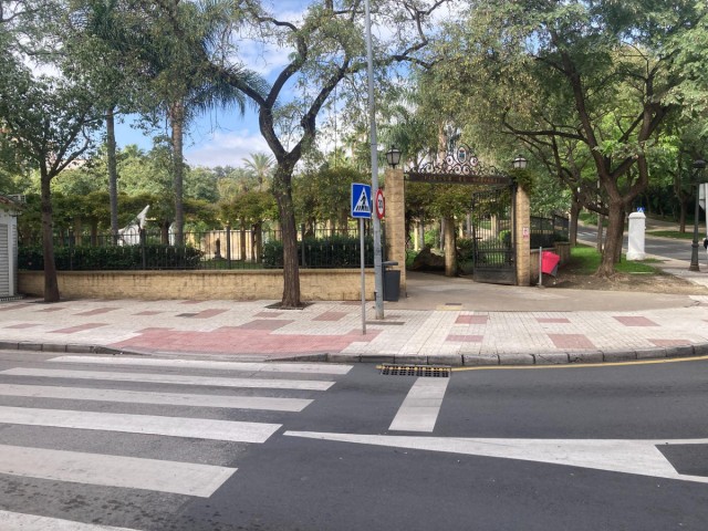 Commercial in Estepona