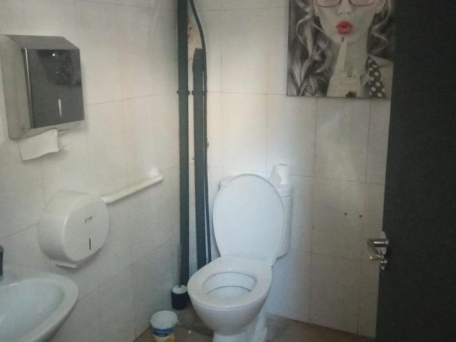 Commercial in San Pedro de Alcántara