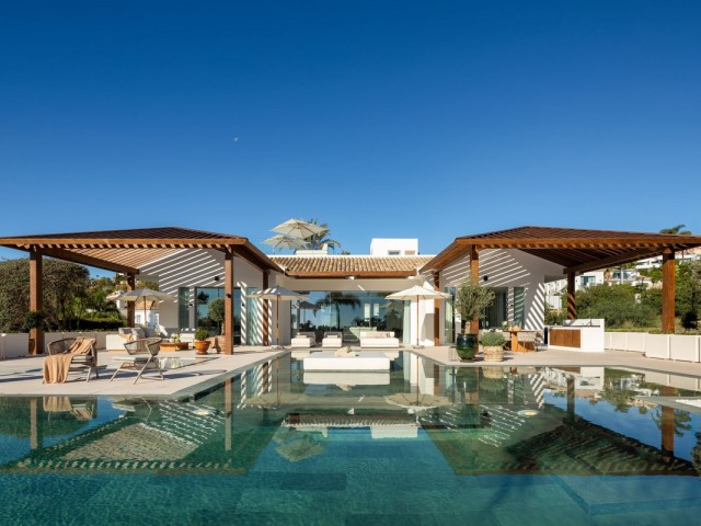 6 Slaapkamer Villa in Nueva Andalucía
