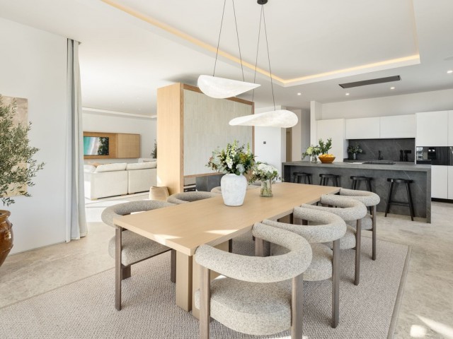 6 Slaapkamer Villa in Nueva Andalucía