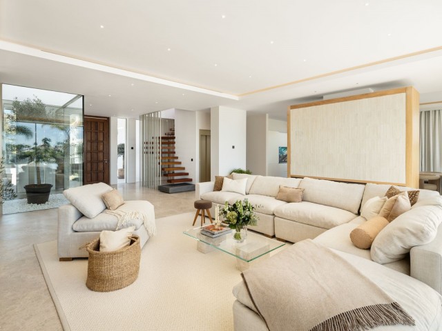 6 Slaapkamer Villa in Nueva Andalucía