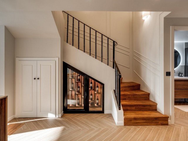 Maison mitoyenne avec 4 Chambres  à Nueva Andalucía