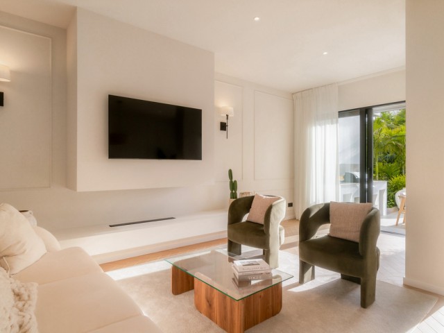 4 Bedrooms Townhouse in Nueva Andalucía