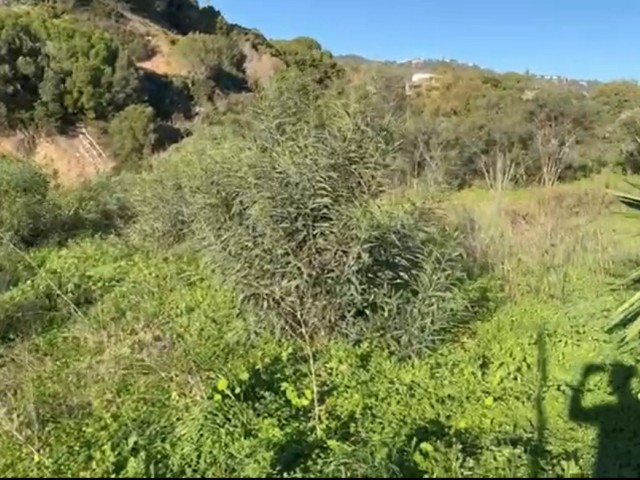  Terreno en Elviria