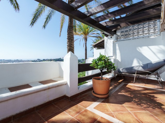 4 Slaapkamer Rijtjeshuis in Benahavís