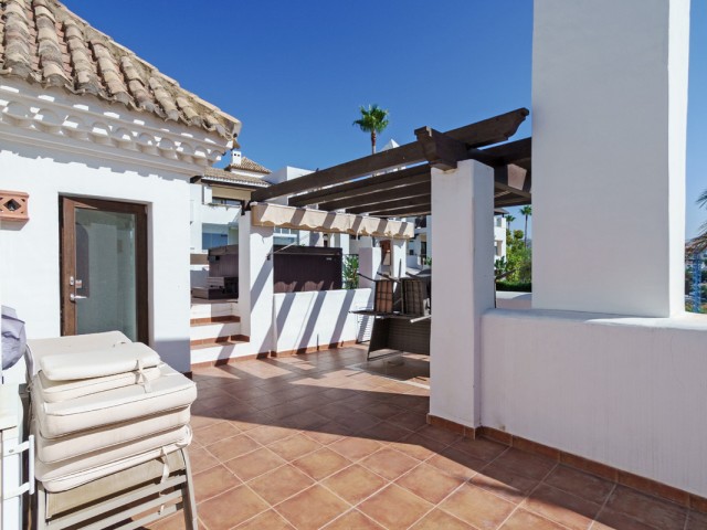4 Bedrooms Townhouse in Benahavís