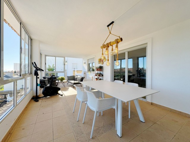 8 Sovrums Villa i Elviria