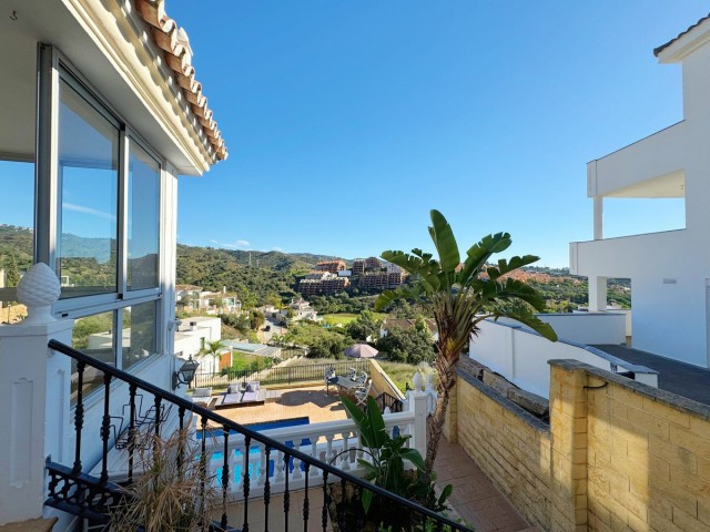 8 Sovrums Villa i Elviria