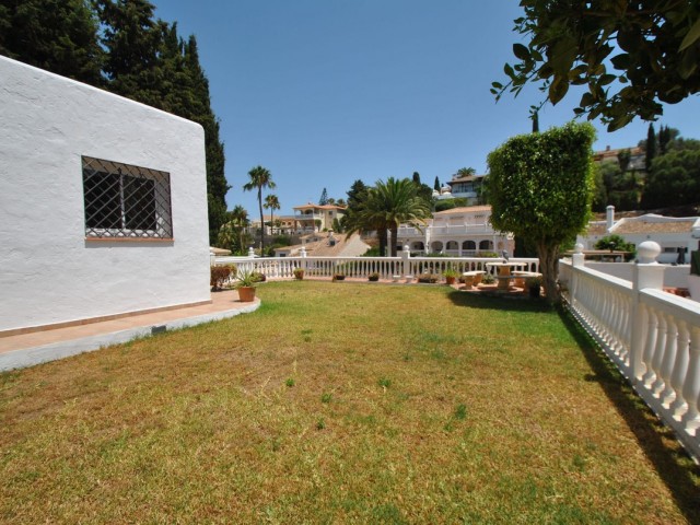 Villa avec 5 Chambres  à Cerros del Aguila