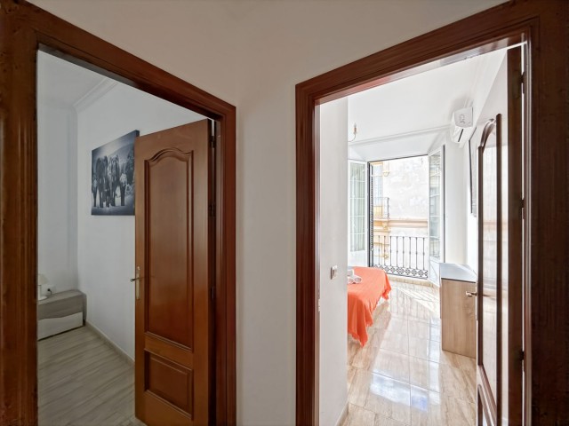 Apartamento con 4 Dormitorios  en Centro Histórico