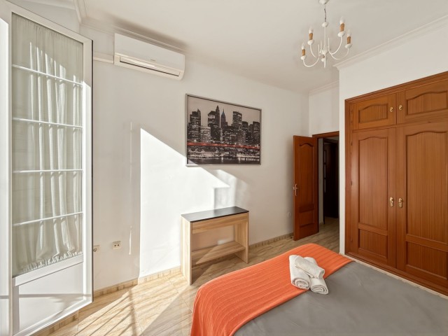 Apartamento con 4 Dormitorios  en Centro Histórico