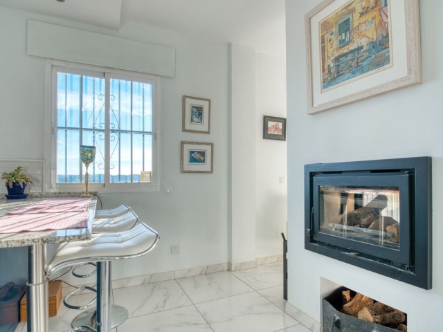 5 Sovrums Villa i Sierrezuela