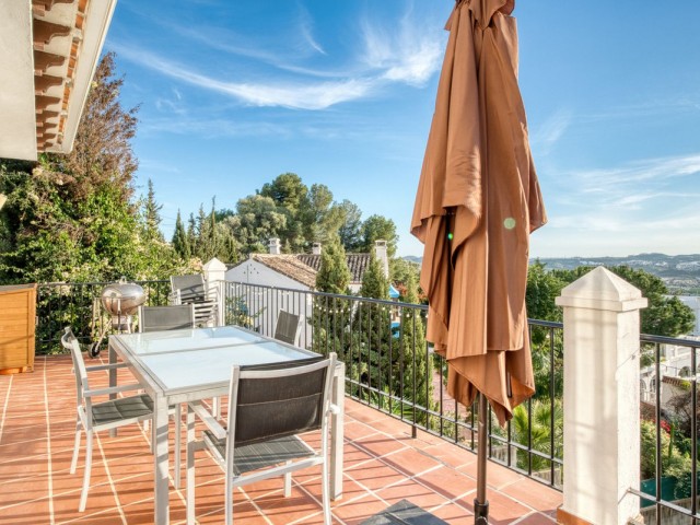 5 Sovrums Villa i Sierrezuela