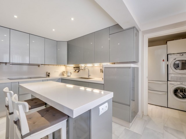 Appartement avec 3 Chambres  à Marbella