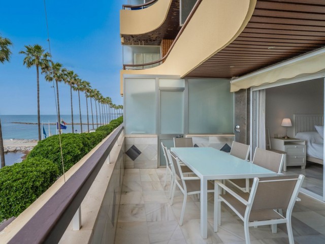 Appartement avec 3 Chambres  à Marbella