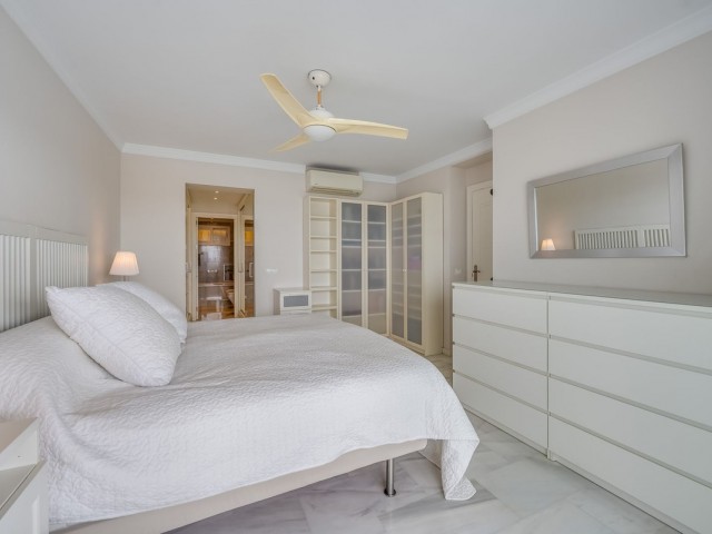 Appartement avec 3 Chambres  à Marbella
