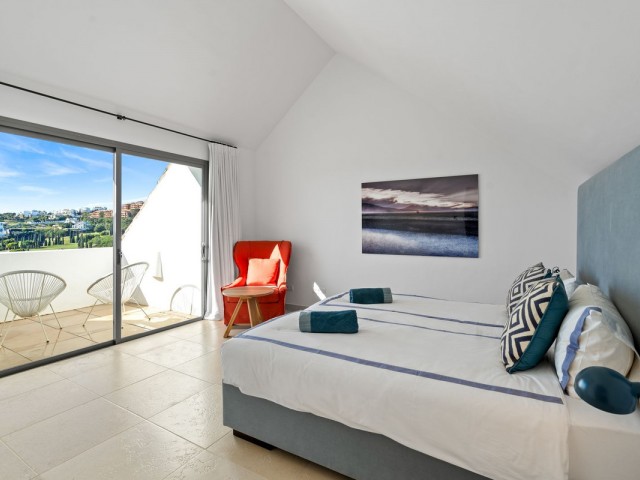 Apartamento con 3 Dormitorios  en Los Flamingos