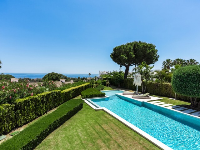 Villa avec 5 Chambres  à The Golden Mile