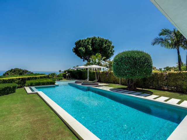 Villa avec 5 Chambres  à The Golden Mile