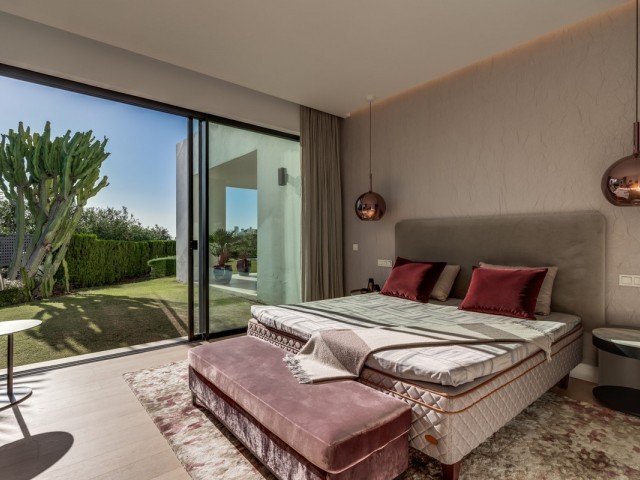 Villa avec 5 Chambres  à The Golden Mile