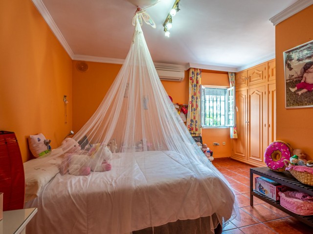 4 Schlafzimmer Villa in Benalmadena