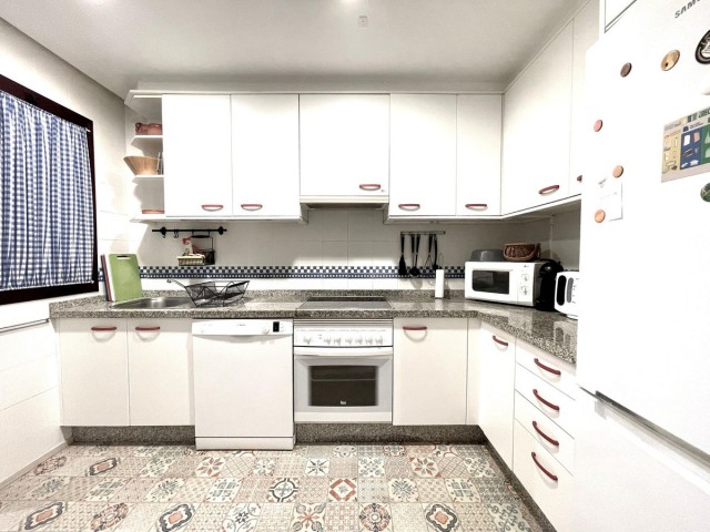 Lägenhet, Los Monteros, R4904122
