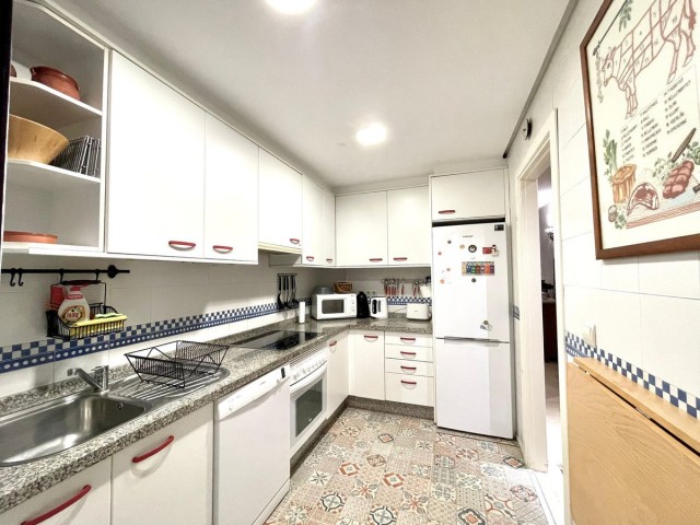 Lägenhet, Los Monteros, R4904122