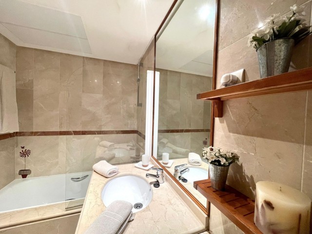 2 Bedrooms Apartment in Los Monteros