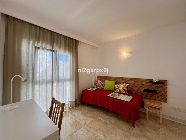 Comercial con 15 Dormitorios  en Las Lagunas