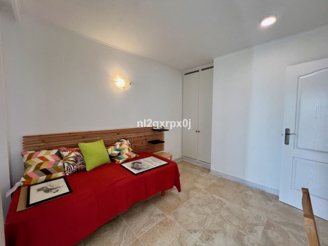 Comercial con 15 Dormitorios  en Las Lagunas