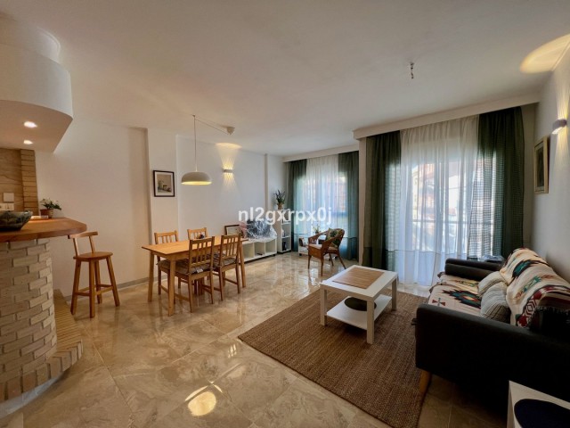 Comercial con 15 Dormitorios  en Las Lagunas