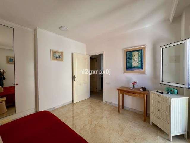 Comercial con 15 Dormitorios  en Las Lagunas