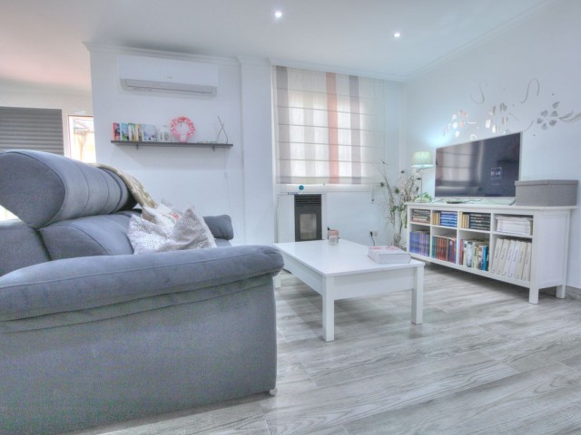 Liikekiinteistö Las Lagunas