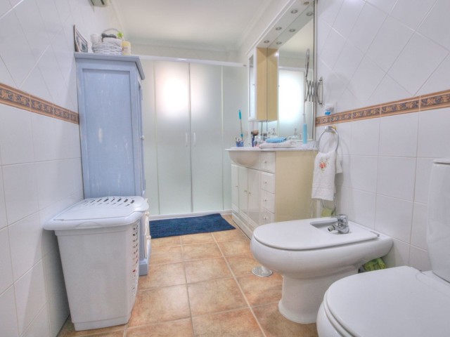 Liikekiinteistö Las Lagunas