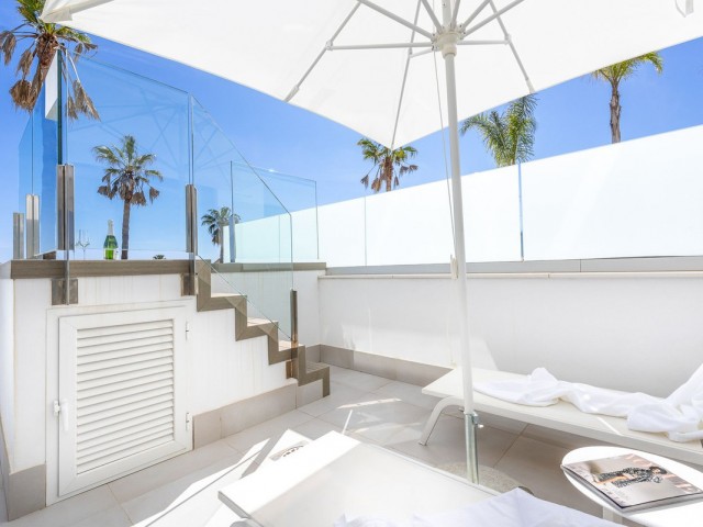 2 Bedrooms Apartment in Mijas