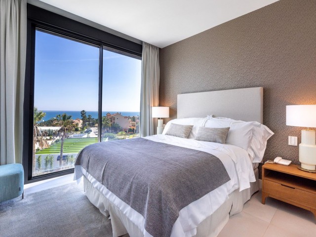 Apartamento con 2 Dormitorios  en Mijas