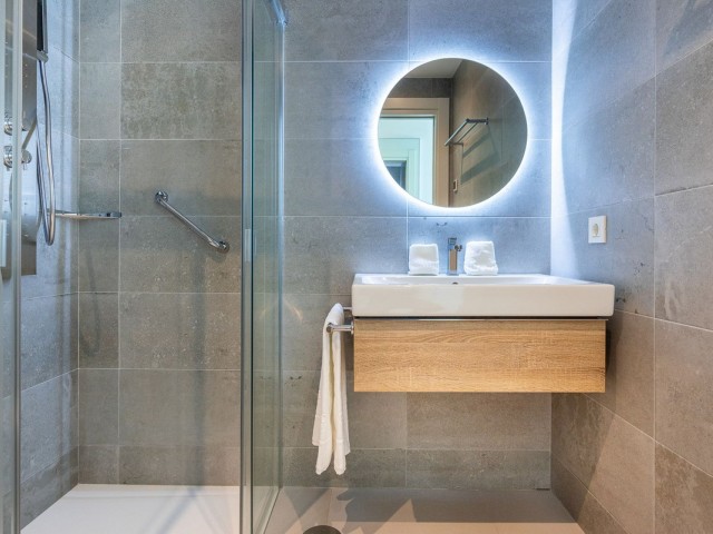 Apartamento con 2 Dormitorios  en Mijas