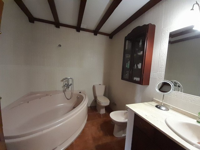 3 Soveroms Rekkehus i Las Lagunas