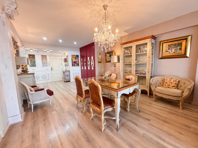 2 Bedrooms Apartment in Fuengirola