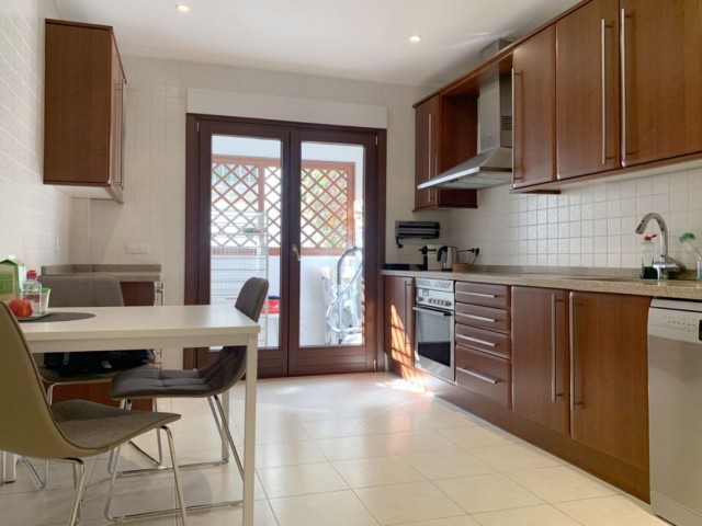 Apartamento con 2 Dormitorios  en The Golden Mile