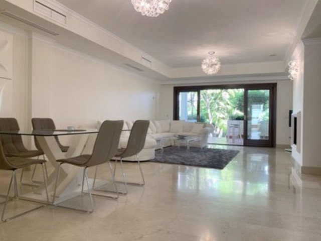 2 Bedrooms Apartment in The Golden Mile