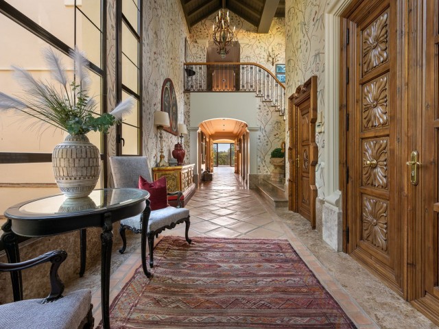 8 Schlafzimmer Villa in Guadalmina Baja