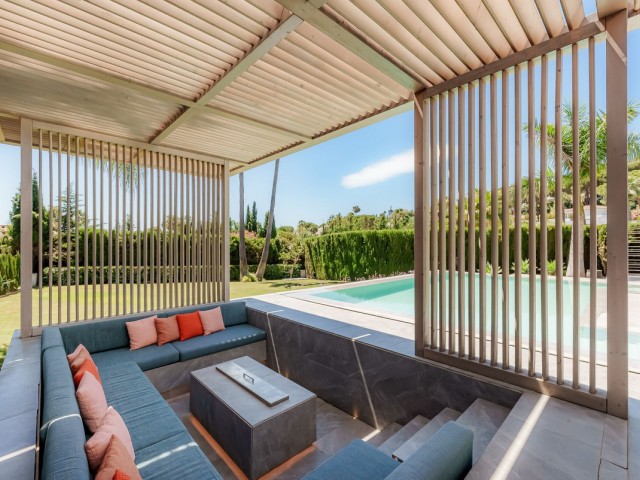 4 Slaapkamer Villa in Nueva Andalucía