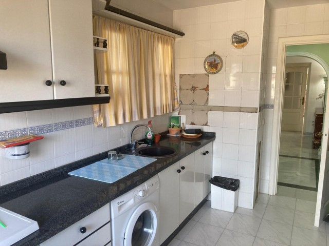 4 Bedrooms Villa in Selwo