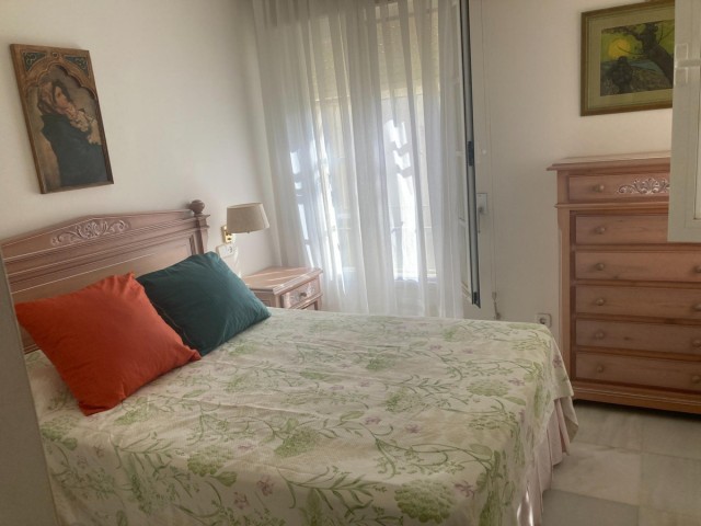 4 Bedrooms Villa in Selwo